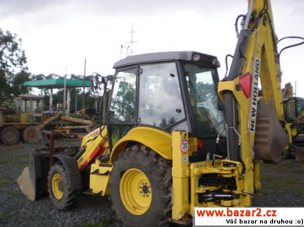 NEW HOLLAND LB95