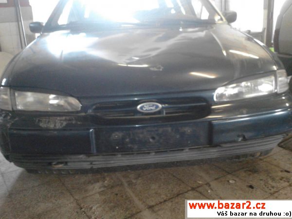 Prodám světla Escort, Mondeo, Fav.