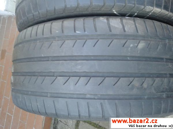 Letní  275/40/ZR19,101Y Dun