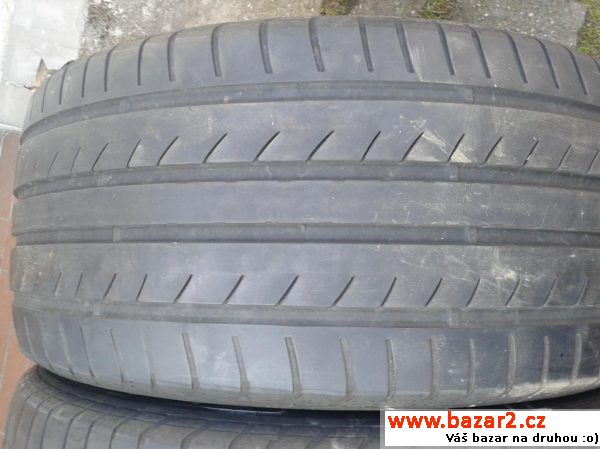 Letní  275/40/ZR19,101Y Dun