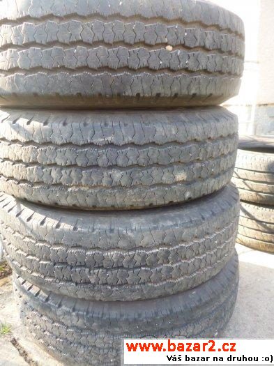 225/75R16c Goodyear
