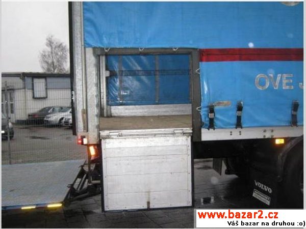 Volvo FL 250 valník shrnovačka čelo
