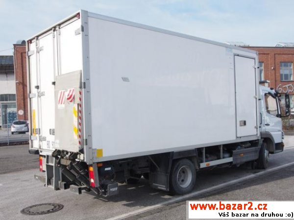 Mercedes Atego 1018 chlaďák čelo E4