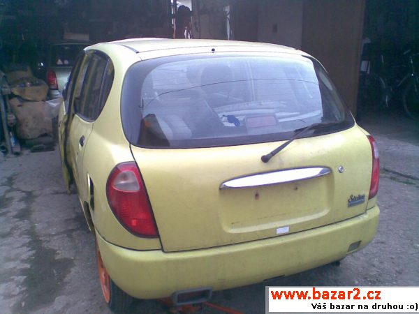 Cuore, Sirion, Charade