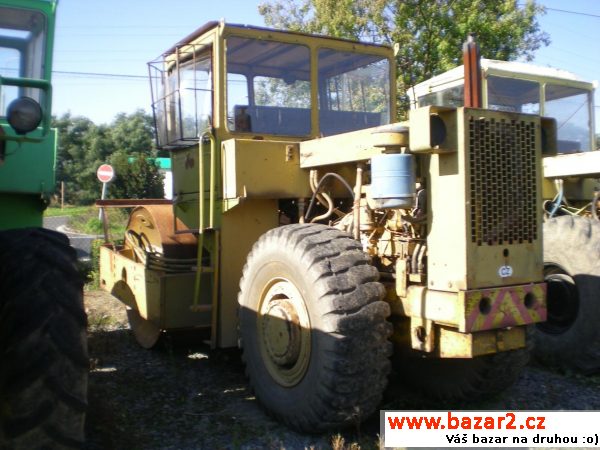 VÁLCE VV 110