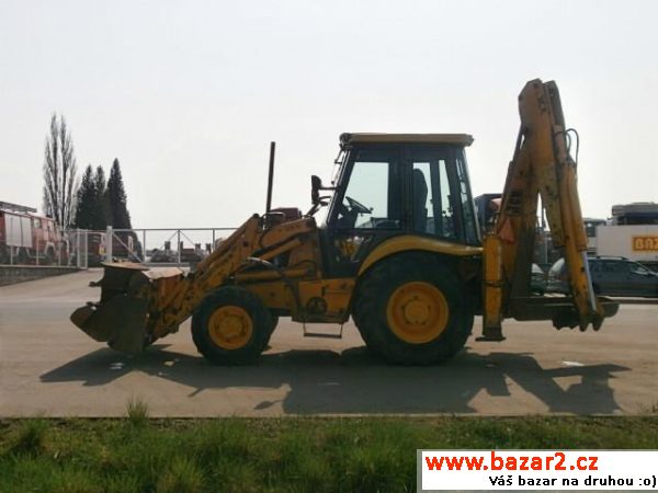 JCB 3CX 4X4 (ID 9454), 67, r.v. 1993, barva