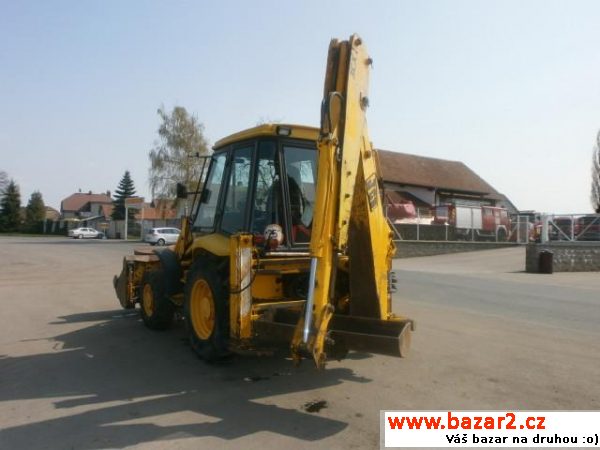 JCB 3CX 4X4 (ID 9454), 67, r.v. 1993, barva