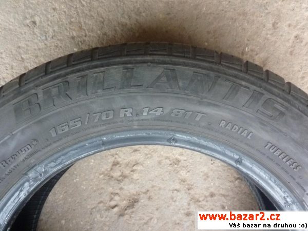 Pneu 165/70R14