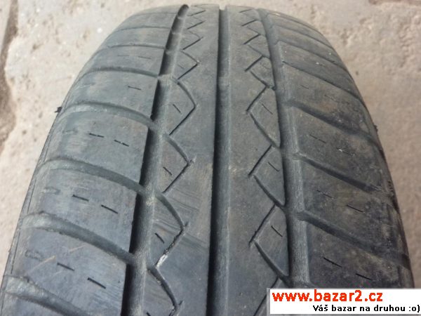 Pneu 165/70R14