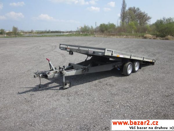 Autovia AD 2,6t 4,15/1,88 plato, r.v. 2008, barva