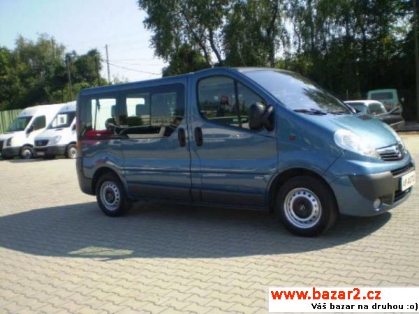 Opel Vivaro, 9MÍST KLIMA SERVISKA 2.0DCI