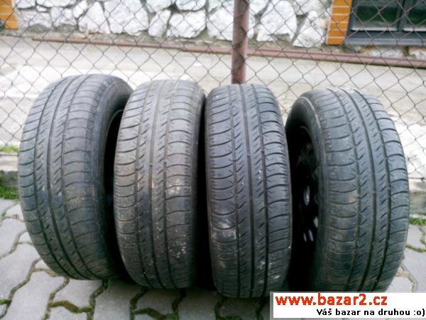 Plecháče na Ford