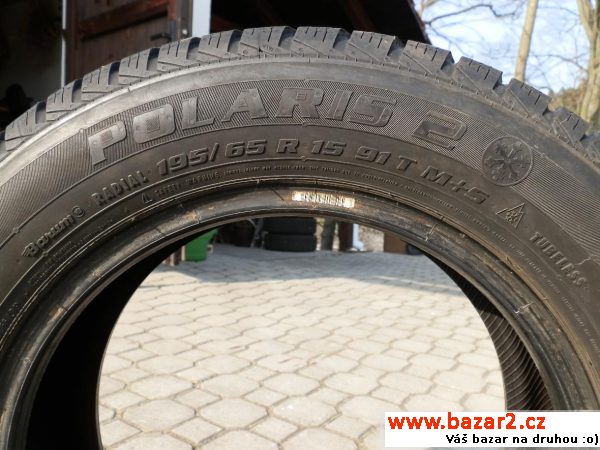 Prodám zimní pneu Barum polaris R15