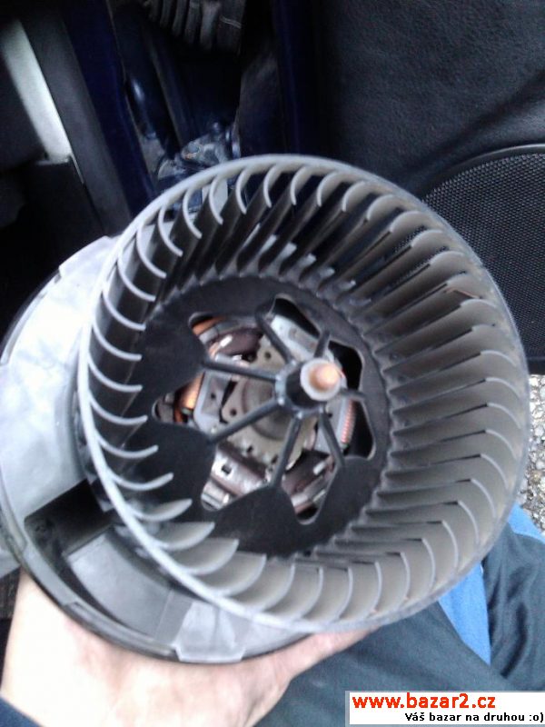 Motor a ventilátor topení Octavia II 