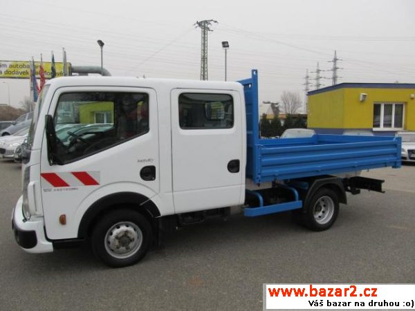 Renault, Maxity 2.5DCi 6míst KLIMA