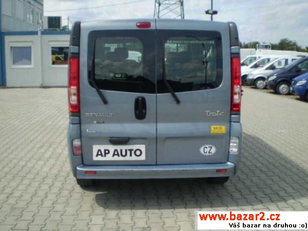 Renault Trafic, 5MÍST KLIMA PASSENGER 2.0DCI