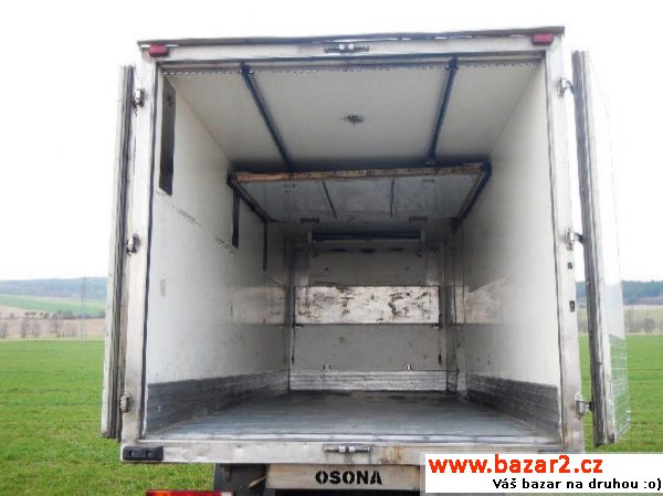 Mercedes-Benz Mrazák 6m Eur3, skříň