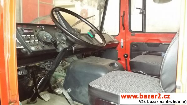 Hasičský vůz Mercedes Benz 608