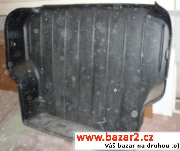 plast.vana do kuru Toyota Avensis