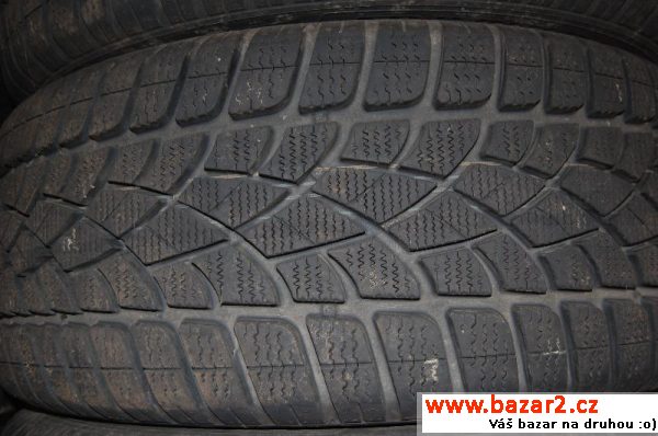 Zimní 235/40 R 18 Dunlop SP 4ks