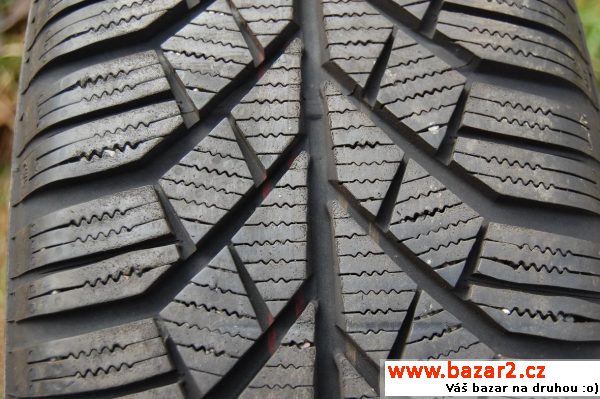 Zimní 235/40 R 18 Dunlop SP 4ks