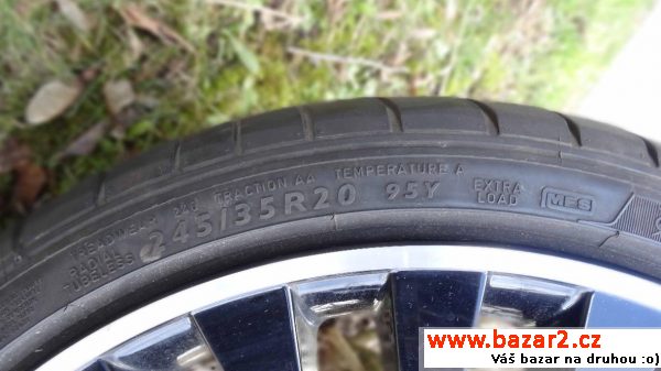 Originál disky na BMW + 4ks pneu