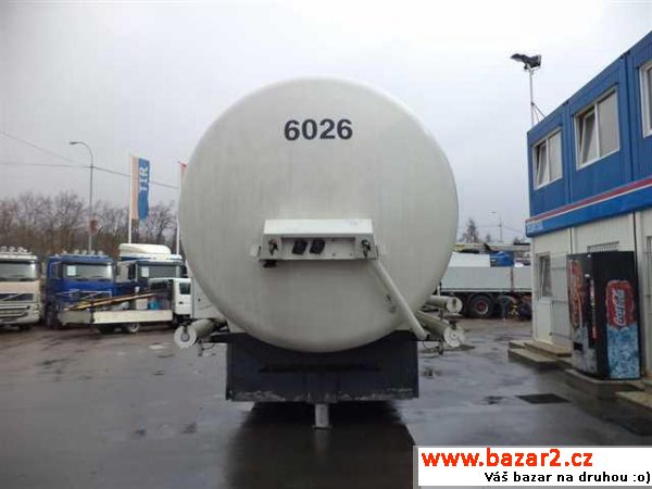 WILLIG SANZ 42.4, r.v. 1999, barva bílá, ABS, BPW