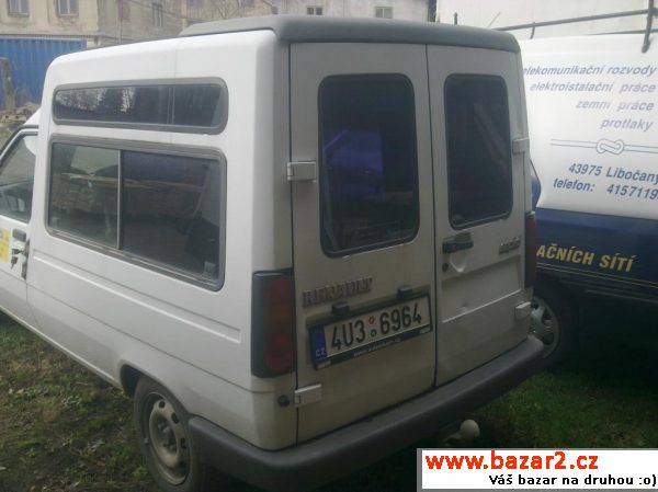   Renault - Rapid