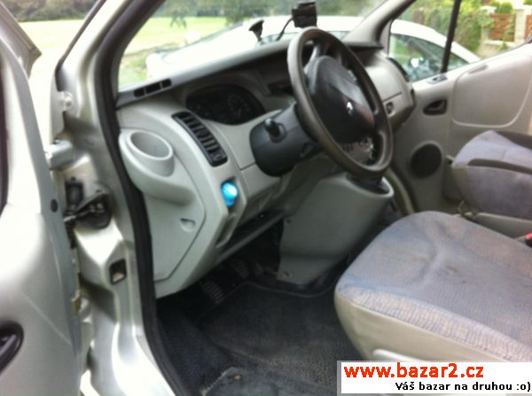 Renault Trafic 2.5 DCI