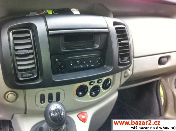 Renault Trafic 2.5 DCI