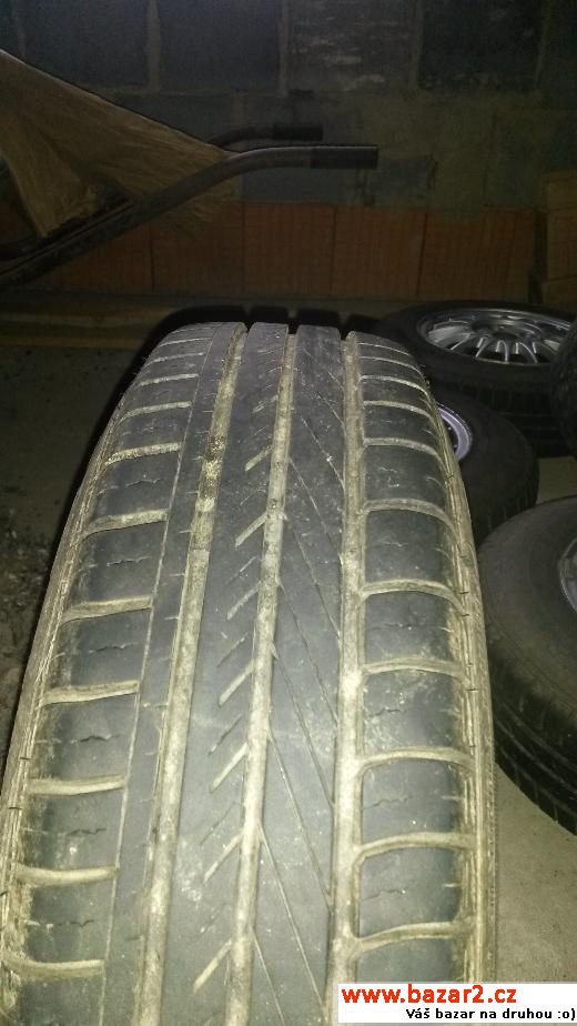 Litá kola R13 + pneu GoodYear