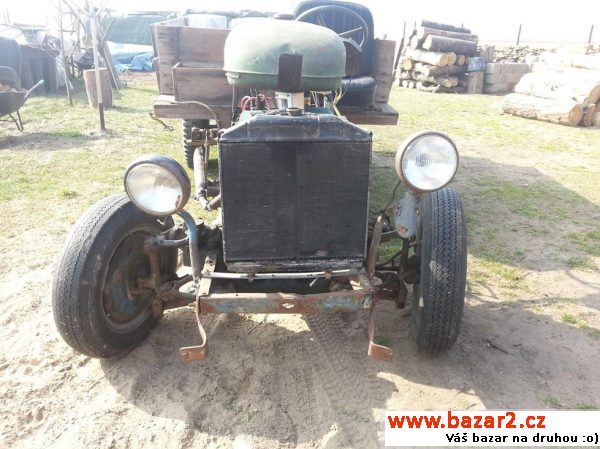 Traktor Praga Picolla