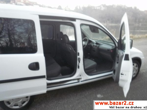 Opel Combo 1.7DTi, m. 2004, 5 míst