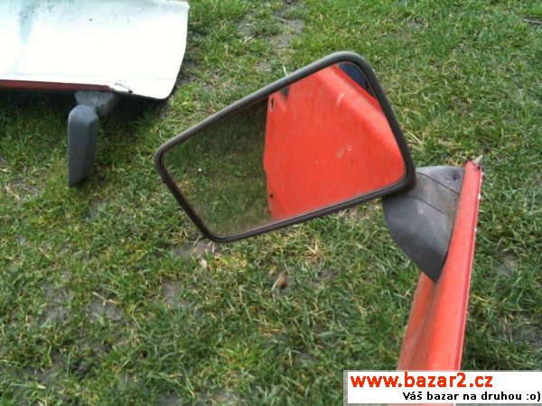 Renault Rapid přední maska