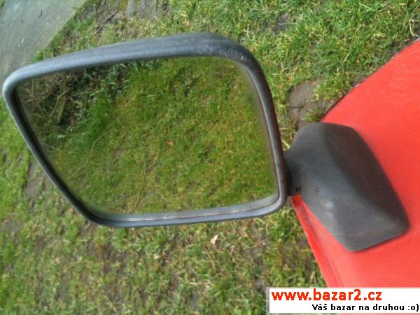 Renault Rapid přední maska