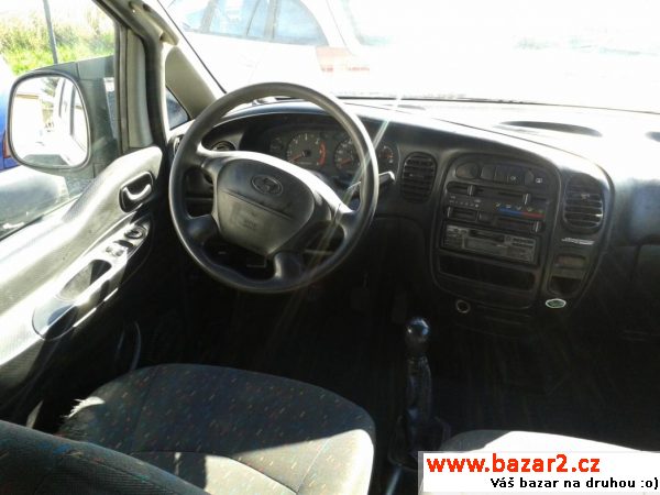 Hyundai H1 2.5 CRDi, 6 míst