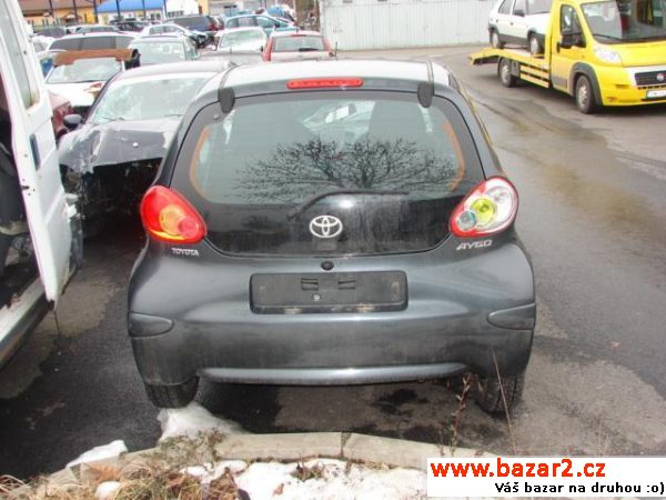 Toyota Aygo 1.0i 50kw, Volat 602 888 446 p.Valeš