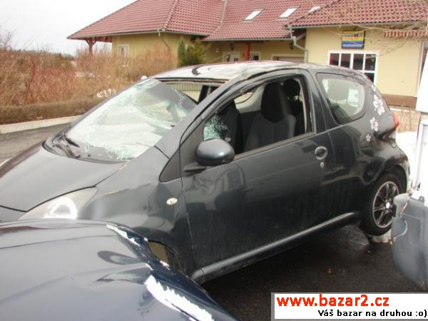 Toyota Aygo 1.0i 50kw, Volat 602 888 446 p.Valeš