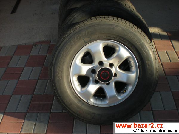 Letní pneu 245/70 R16-ALU disky