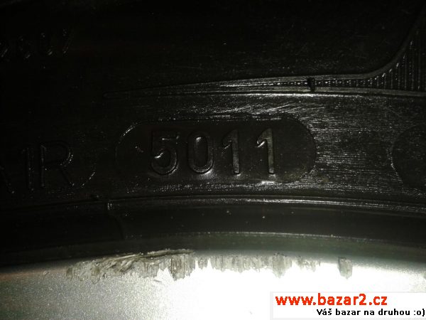 Letní 245/45R17+alu disky Mercedes 