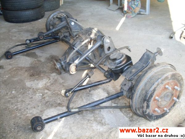 Zadní náprava Nissan Terrano II