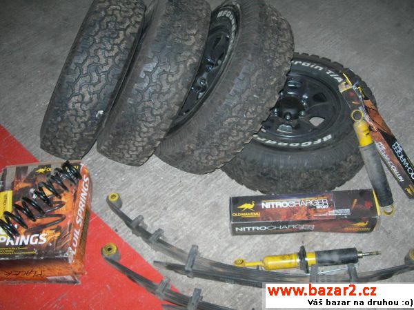 Podovozek Hilux