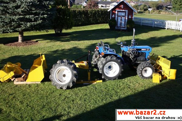 Traktor Iseki 