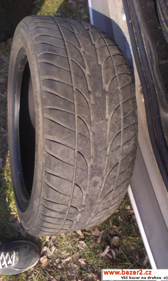 195/50R15V