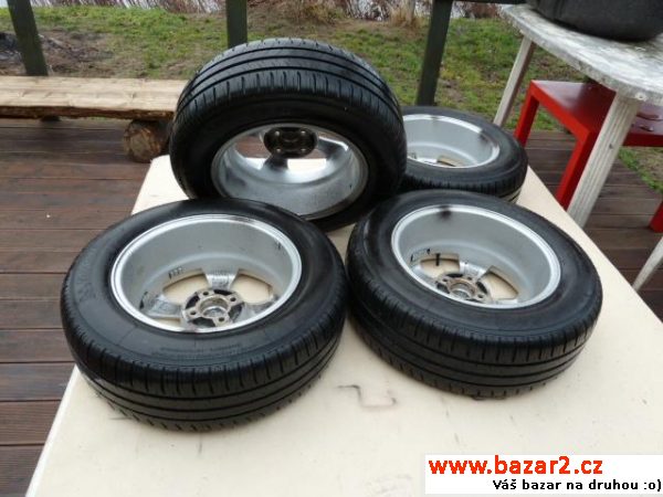 Alu kola 4x 100x15 na pneu Michelin 