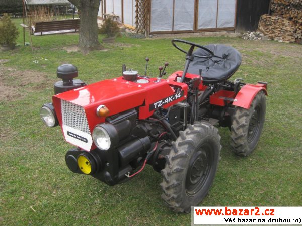 Traktor T4-K14
