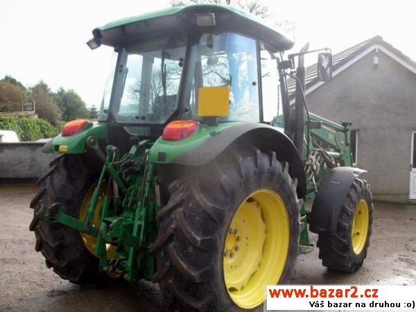John Deere 5820  s Loader 551