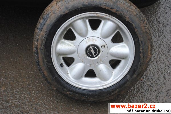 Litá kola opel originál, R15