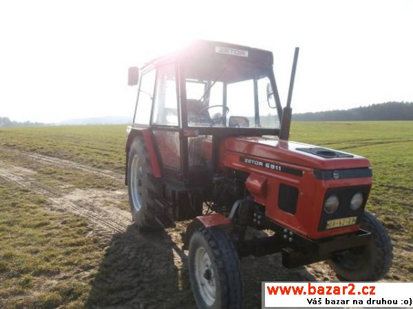 Zetor 6911, 46, r.v. 1980, barva červená, Nestojí