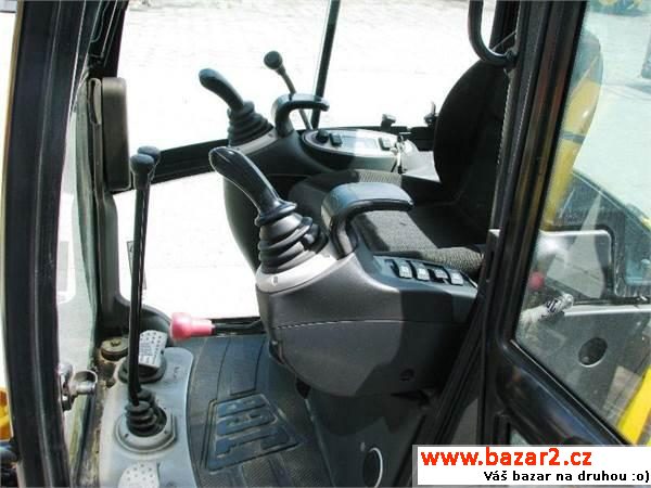 2007 JCB 8018